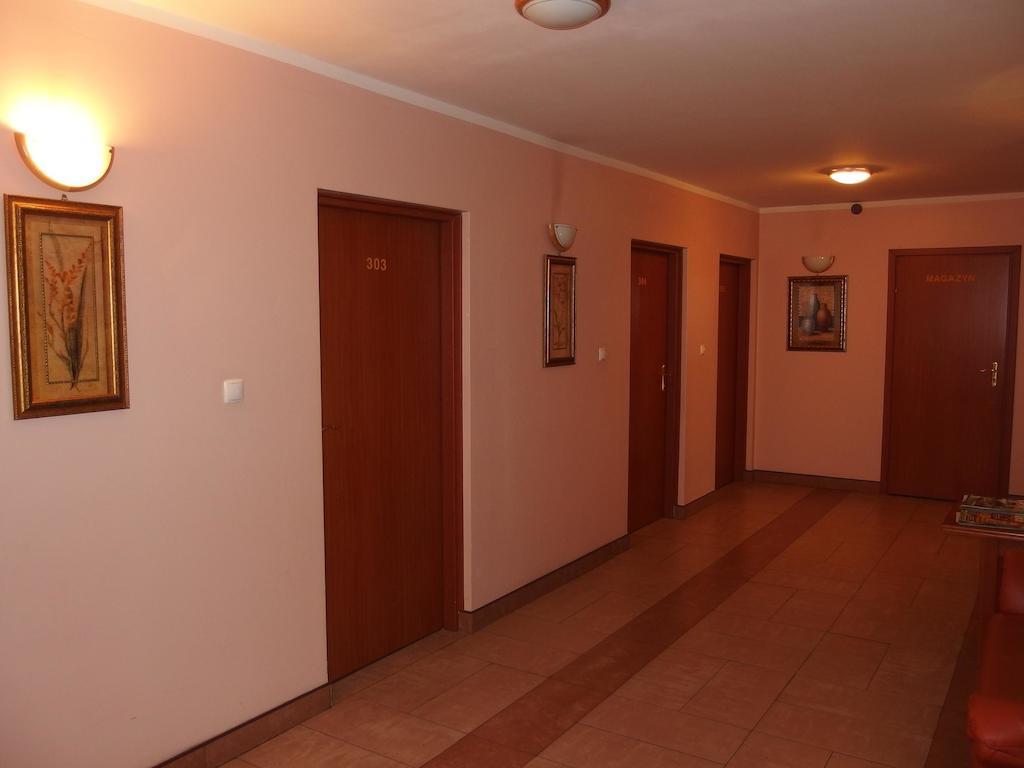 Villa Eden & Restaurant Ełk Extérieur photo